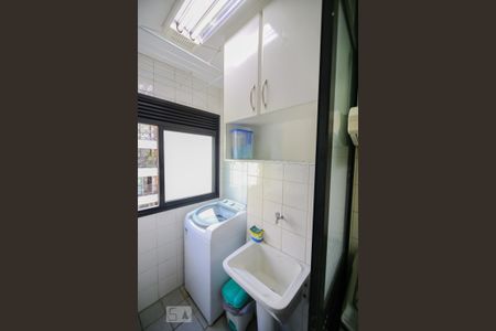 Apartamento para alugar com 56m², 2 quartos e 2 vagas Apartamento para alugar com 56m², 2 quartos e 2 vagasLavanderia