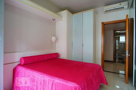 Apartamento para alugar com 352m², 4 quartos e sem vagaQuarto 1