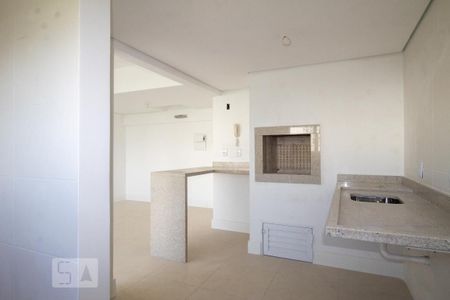 Cozinha e Área de Serviço de apartamento à venda com 2 quartos, 72m² em Camaquã, Porto Alegre