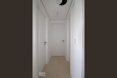 Apartamento à venda com 72m², 2 quartos e 2 vagasCorredor