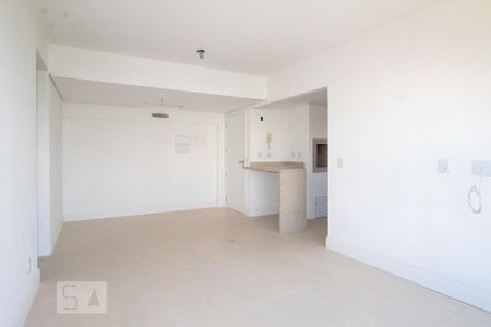 Cozinha e Área de Serviço de apartamento à venda com 2 quartos, 72m² em Camaquã, Porto Alegre