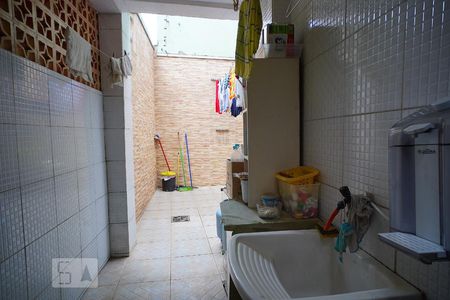 Casa à venda com 188m², 4 quartos e 2 vagasArea de Serviço