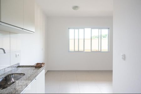 Casa de condomínio para alugar com 75m², 2 quartos e 1 vaga Casa de condomínio para alugar com 75m², 2 quartos e 1 vagaCozinha