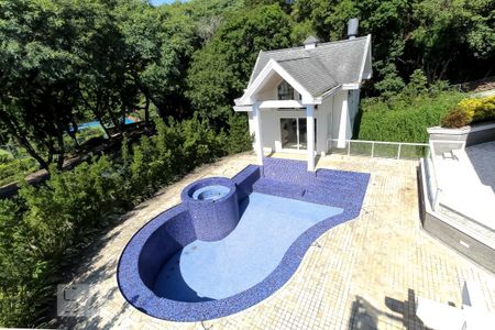 Casa de condomínio à venda com 980m², 4 quartos e 8 vagasVista da suíte master