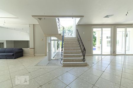 Sala de casa de condomínio à venda com 4 quartos, 980m² em Ipanema, Porto Alegre