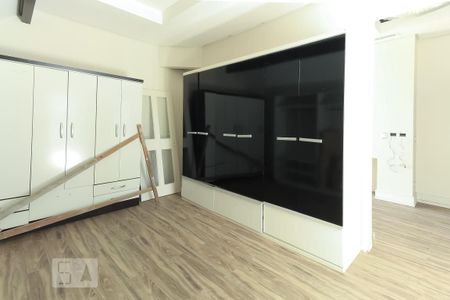 Casa de condomínio à venda com 980m², 4 quartos e 8 vagasCloset da suíte master
