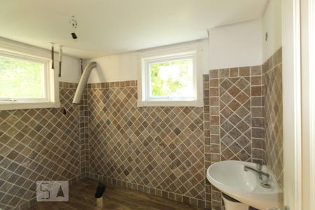 Casa de condomínio à venda com 980m², 4 quartos e 8 vagasBanheiro