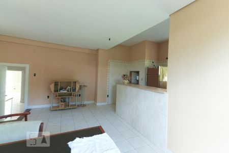 Casa de condomínio à venda com 980m², 4 quartos e 8 vagascasa de serviço