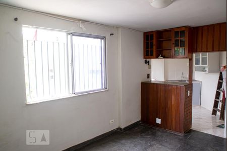 Sala de apartamento para alugar com 3 quartos, 59m² em Jacarepaguá, Rio de Janeiro