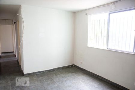 Sala de apartamento para alugar com 3 quartos, 59m² em Jacarepaguá, Rio de Janeiro