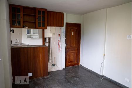 Sala de apartamento para alugar com 3 quartos, 59m² em Jacarepaguá, Rio de Janeiro