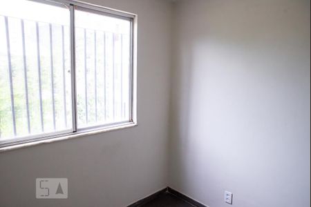 Quarto 1 de apartamento para alugar com 3 quartos, 59m² em Jacarepaguá, Rio de Janeiro
