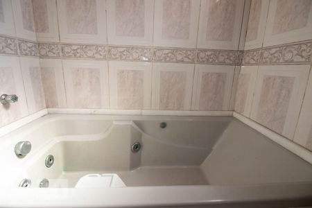 Apartamento à venda com 152m², 3 quartos e 2 vagas Apartamento à venda com 152m², 3 quartos e 2 vagasBanheiro da Suíte