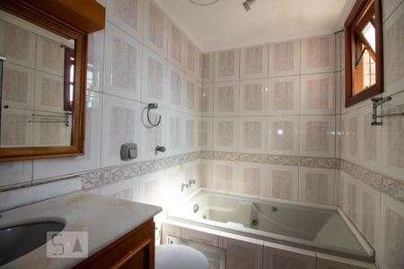 Apartamento à venda com 152m², 3 quartos e 2 vagas Apartamento à venda com 152m², 3 quartos e 2 vagasBanheiro da Suíte