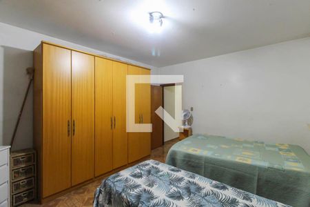 Casa à venda com 227m², 4 quartos e 4 vagasQuarto 1