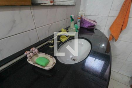 Casa à venda com 227m², 4 quartos e 4 vagasBanheiro da Suíte