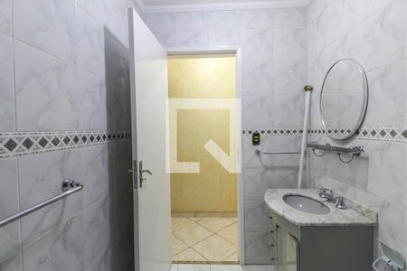 Casa à venda com 227m², 4 quartos e 4 vagascasa 2 - Banheiro