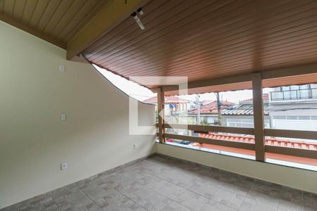 Casa à venda com 227m², 4 quartos e 4 vagasVaranda da Suite