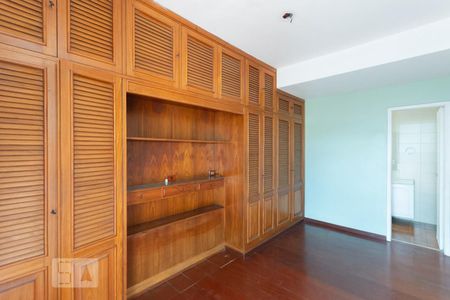 Suíte de apartamento para alugar com 2 quartos, 85m² em Maracanã, Rio de Janeiro