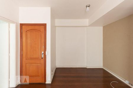Sala de apartamento para alugar com 2 quartos, 85m² em Maracanã, Rio de Janeiro