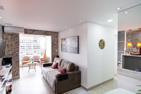 Sala de apartamento para alugar com 2 quartos, 54m² em Jardim das Acácias, São Paulo