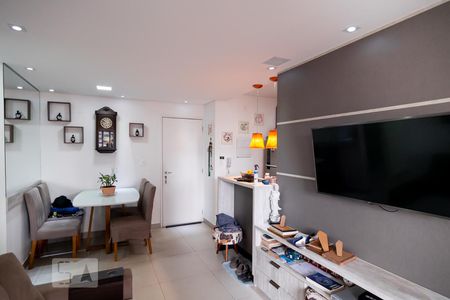 Sala de apartamento para alugar com 2 quartos, 54m² em Jardim das Acácias, São Paulo