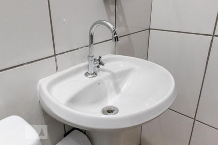 Banheiro da suíte de apartamento para alugar com 1 quarto, 40m² em Tucuruvi, São Paulo