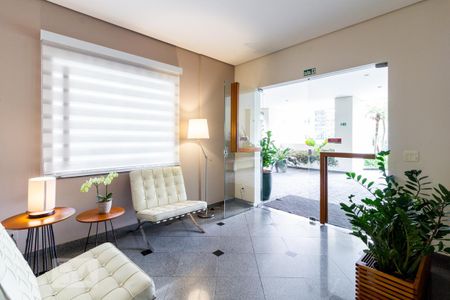 Hall Social de apartamento para alugar com 3 quartos, 76m² em Vila Olímpia, São Paulo
