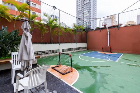 Quadra de apartamento para alugar com 3 quartos, 76m² em Vila Olímpia, São Paulo