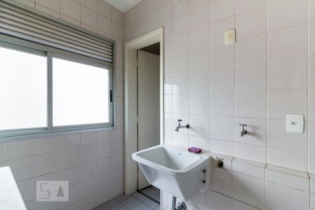 Área de Serviço de apartamento para alugar com 3 quartos, 76m² em Vila Olímpia, São Paulo