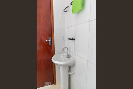 Banheiro da suíte de apartamento para alugar com 1 quarto, 40m² em Tucuruvi, São Paulo