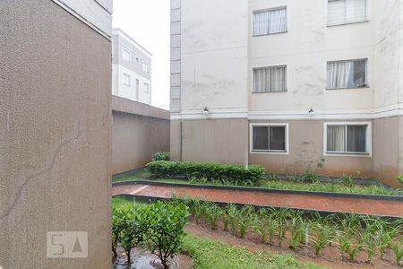 Vista sala de apartamento para alugar com 2 quartos, 43m² em Jardim Adriana, Guarulhos