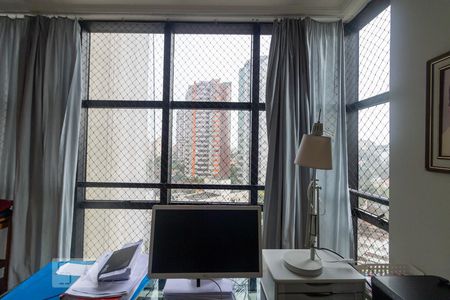 Apartamento à venda com 323m², 3 quartos e 4 vagasEscritório