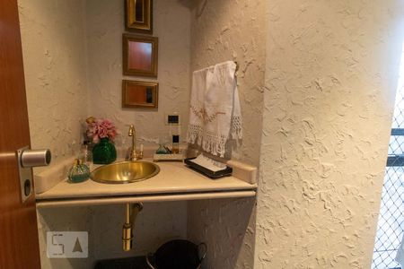 Apartamento à venda com 323m², 3 quartos e 4 vagasLavabo