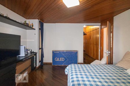 Apartamento à venda com 323m², 3 quartos e 4 vagasSuíte 2