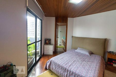 Apartamento à venda com 323m², 3 quartos e 4 vagasSuíte 1