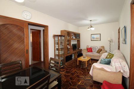 Sala de apartamento à venda com 2 quartos, 74m² em Cambuí, Campinas