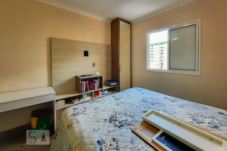 Apartamento à venda com 81m², 3 quartos e 2 vagas Apartamento à venda com 81m², 3 quartos e 2 vagasSuíte