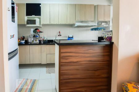 Apartamento à venda com 81m², 3 quartos e 2 vagas Apartamento à venda com 81m², 3 quartos e 2 vagasCozinha