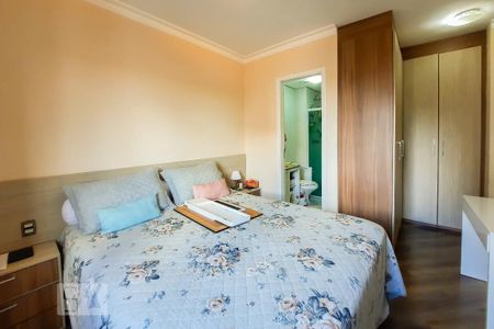 Apartamento à venda com 81m², 3 quartos e 2 vagas Apartamento à venda com 81m², 3 quartos e 2 vagasSuíte