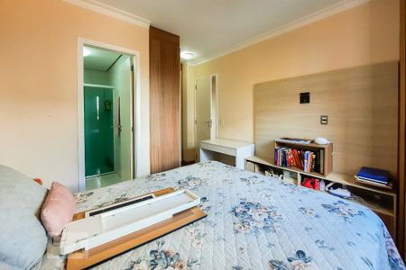 Apartamento à venda com 81m², 3 quartos e 2 vagas Apartamento à venda com 81m², 3 quartos e 2 vagasSuíte