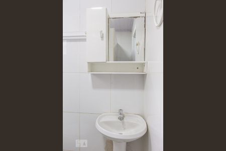 Banheiro de casa à venda com 1 quarto, 56m² em Pompeia, São Paulo