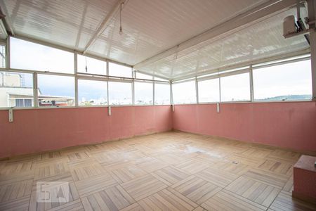 Apartamento à venda com 128m², 2 quartos e 1 vagaÁrea de Serviço