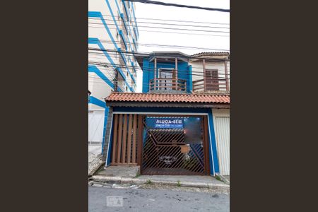 Casa à venda com 230m², 3 quartos e 6 vagasFachada da casa