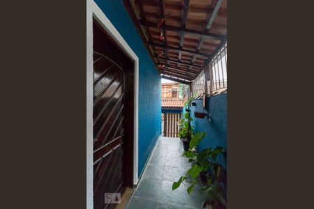 Casa à venda com 230m², 3 quartos e 6 vagasEntrada da casa