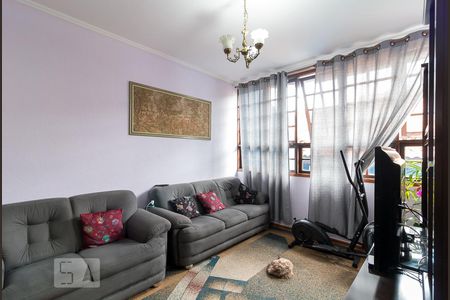 Sala de casa à venda com 3 quartos, 230m² em Jardim Santa Mena, Guarulhos