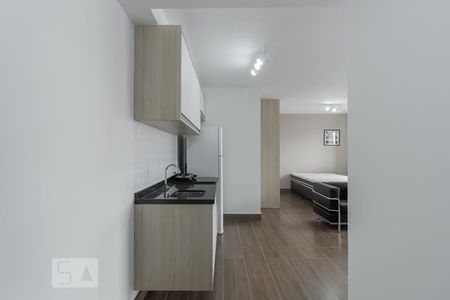 Sala/Quarto/Cozinha de kitnet/studio à venda com 1 quarto, 37m² em Mirandópolis, São Paulo