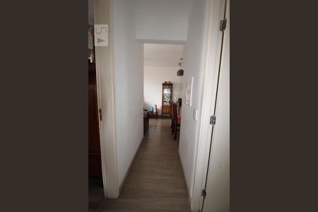 Apartamento à venda com 67m², 2 quartos e 1 vagaCorredor