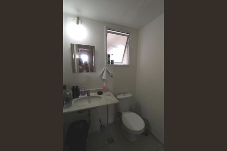 Apartamento à venda com 67m², 2 quartos e 1 vagaBanheiro Social