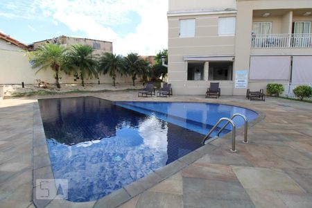 Apartamento à venda com 67m², 2 quartos e 1 vagaÁrea Comum - Piscina